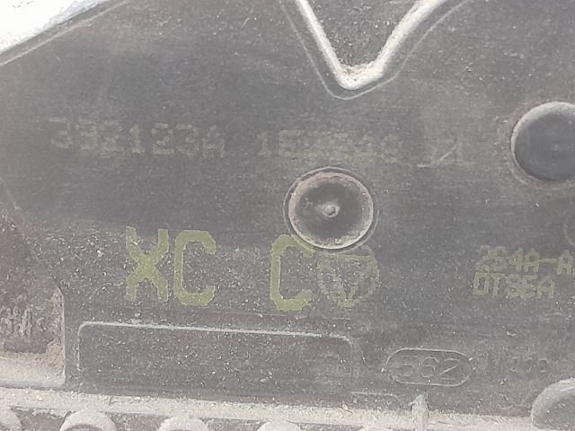 bontott FORD FOCUS I Jobb első Ajtózár