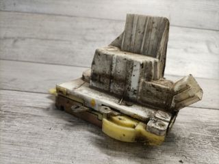 bontott FORD FOCUS I Jobb első Ajtózár