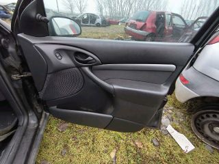bontott FORD FOCUS I Jobb első Alsó Zsanér
