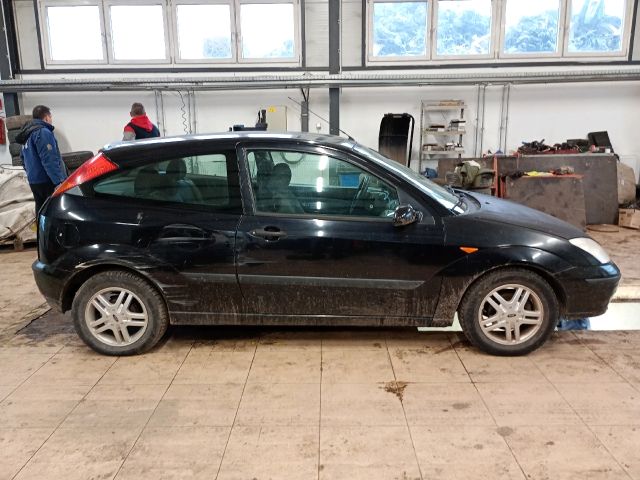 bontott FORD FOCUS I Jobb első Belső Küszöb Burkolat