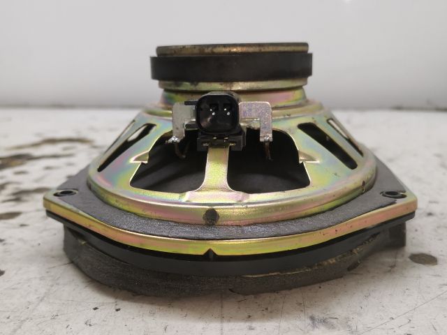 bontott FORD FOCUS I Jobb első Hangszóró