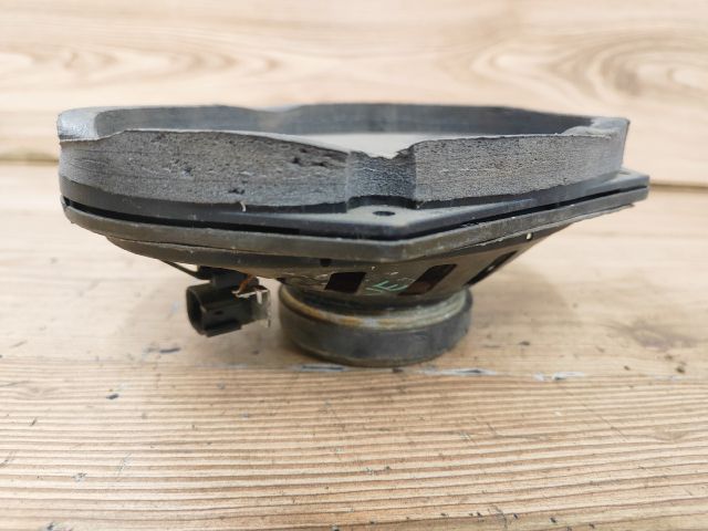 bontott FORD FOCUS I Jobb első Hangszóró