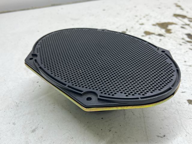 bontott FORD FOCUS I Jobb első Hangszóró