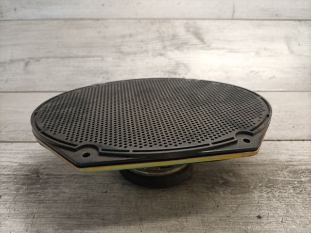 bontott FORD FOCUS I Jobb első Hangszóró