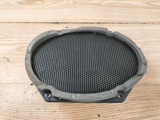 bontott FORD FOCUS I Jobb első Hangszóró