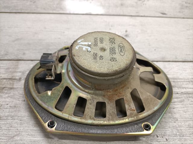 bontott FORD FOCUS I Jobb első Hangszóró