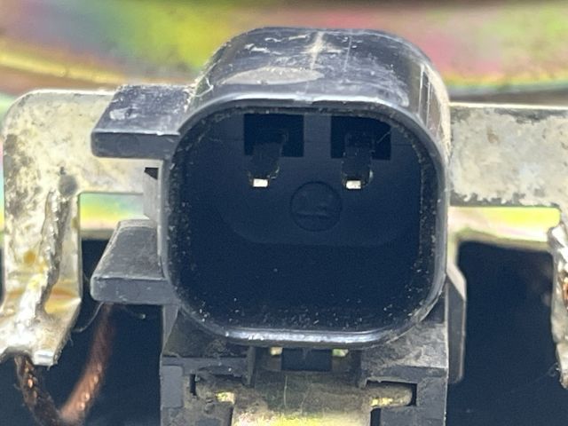 bontott FORD FOCUS I Jobb első Hangszóró