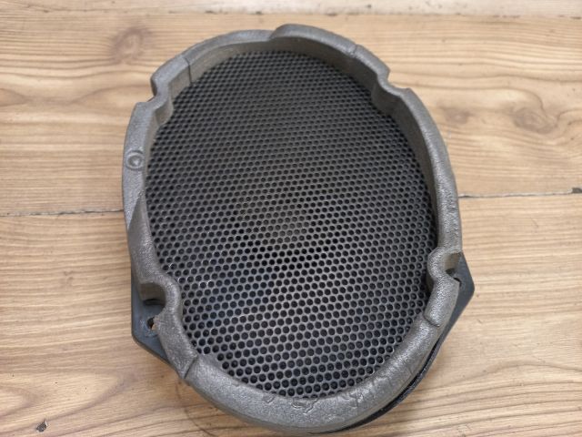 bontott FORD FOCUS I Jobb első Hangszóró