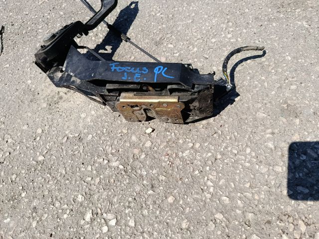 bontott FORD FOCUS I Jobb első Központizár Motor