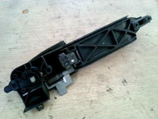 bontott FORD FOCUS I Jobb első Külső Kilincs