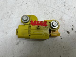 bontott FORD FOCUS I Jobb első Oldal Ütközés Érzékelő