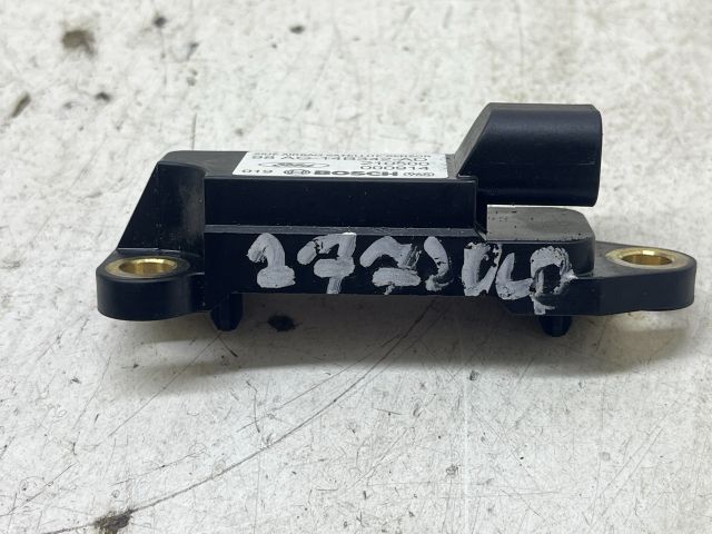 bontott FORD FOCUS I Jobb első Oldal Ütközés Érzékelő