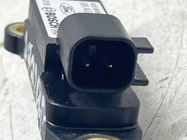 bontott FORD FOCUS I Jobb első Oldal Ütközés Érzékelő