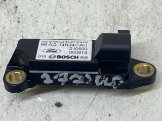 bontott FORD FOCUS I Jobb első Oldal Ütközés Érzékelő