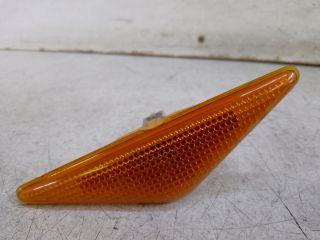 bontott FORD FOCUS I Jobb első Sárvédő Irányjelző