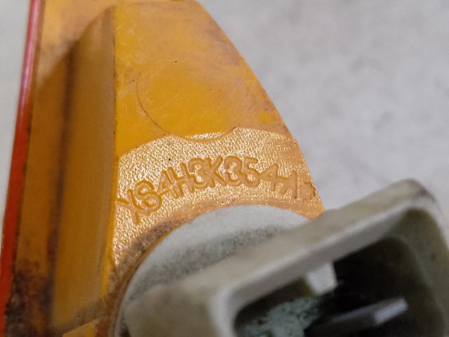 bontott FORD FOCUS I Jobb első Sárvédő Irányjelző