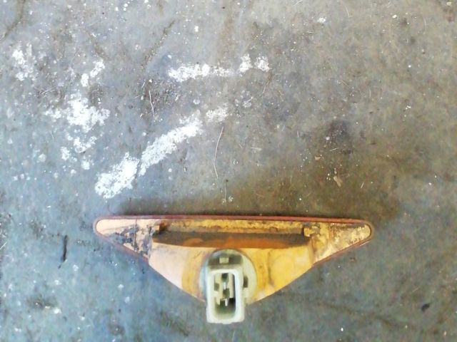 bontott FORD FOCUS I Jobb első Sárvédő Irányjelző