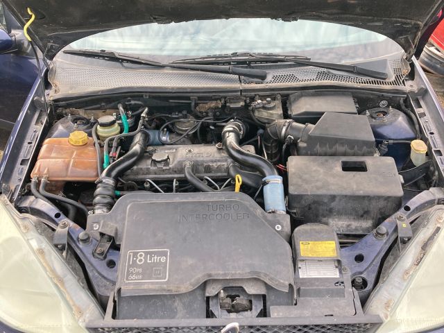 bontott FORD FOCUS I Jobb első Vízlehúzó Gumicsík