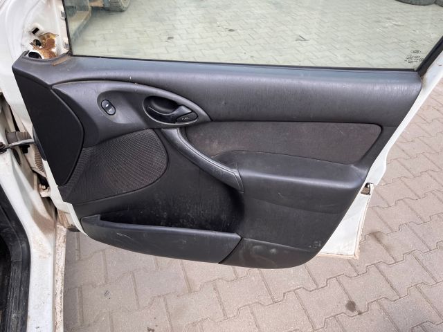 bontott FORD FOCUS I Jobb első Zsanér