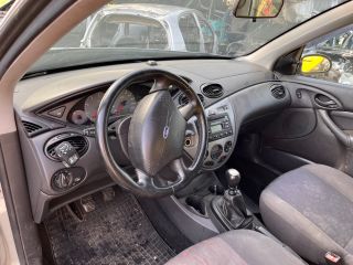 bontott FORD FOCUS I Jobb első Zsanér