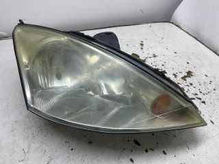 bontott FORD FOCUS I Jobb Fényszóró