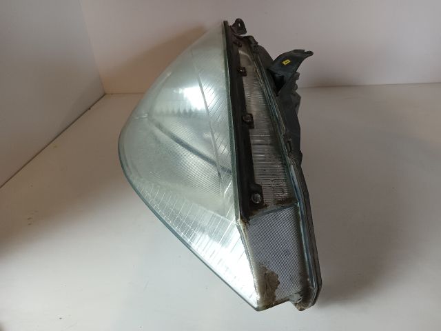 bontott FORD FOCUS I Jobb Fényszóró