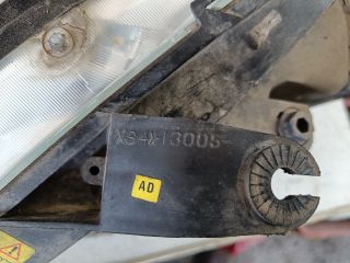 bontott FORD FOCUS I Jobb Fényszóró