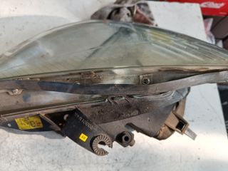 bontott FORD FOCUS I Jobb Fényszóró