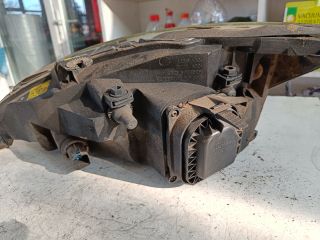 bontott FORD FOCUS I Jobb Fényszóró