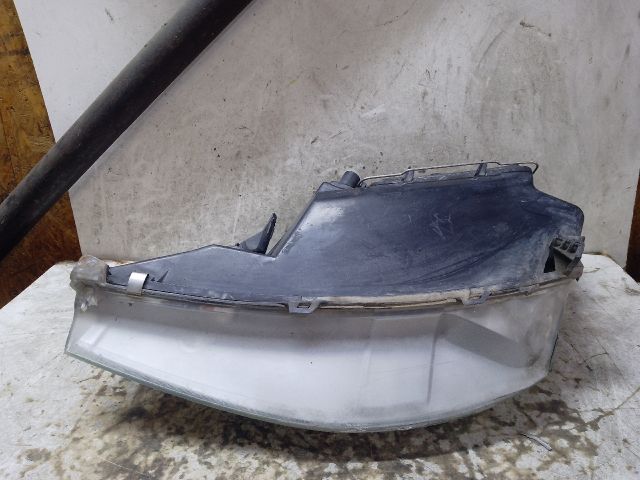 bontott FORD FOCUS I Jobb Fényszóró