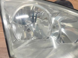 bontott FORD FOCUS I Jobb Fényszóró