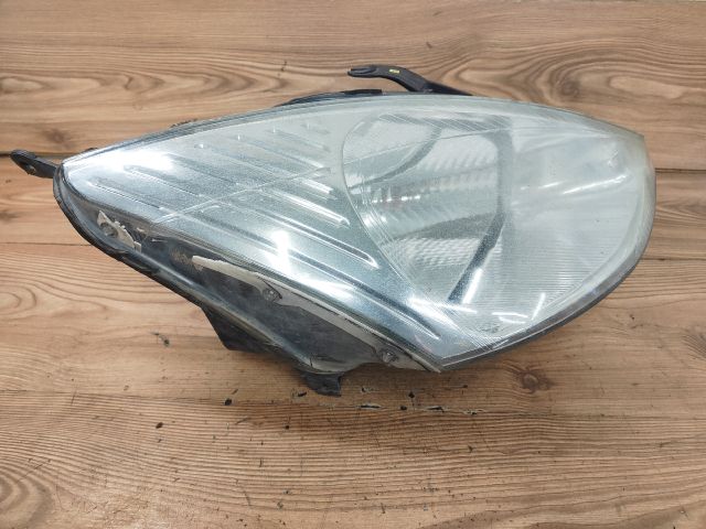 bontott FORD FOCUS I Jobb Fényszóró