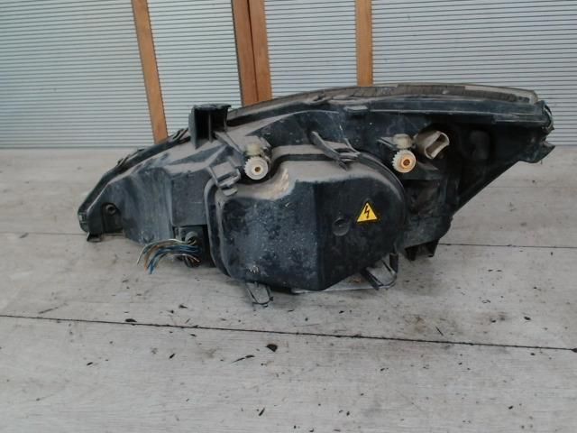 bontott FORD FOCUS I Jobb Fényszóró