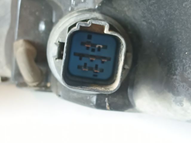 bontott FORD FOCUS I Jobb Fényszóró