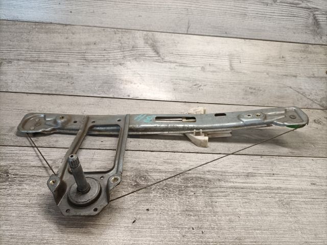 bontott FORD FOCUS I Jobb hátsó Ablakemelő Szerkezet (Mechanikus)