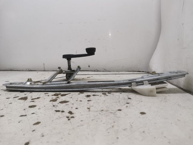 bontott FORD FOCUS I Jobb hátsó Ablakemelő Szerkezet (Mechanikus)