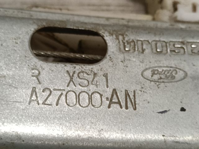 bontott FORD FOCUS I Jobb hátsó Ablakemelő Szerkezet (Mechanikus)