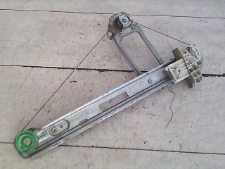 bontott FORD FOCUS I Jobb hátsó Ablakemelő Szerkezet (Mechanikus)