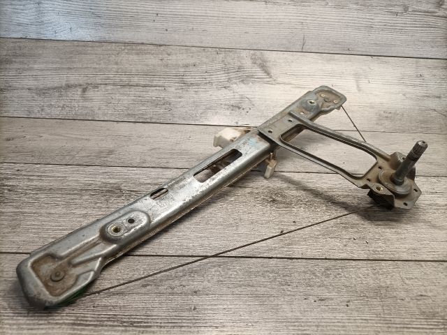 bontott FORD FOCUS I Jobb hátsó Ablakemelő Szerkezet (Mechanikus)