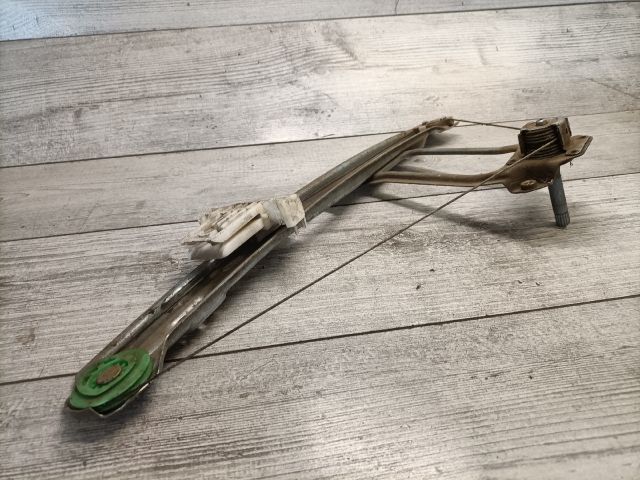 bontott FORD FOCUS I Jobb hátsó Ablakemelő Szerkezet (Mechanikus)