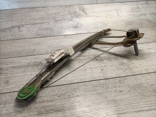 bontott FORD FOCUS I Jobb hátsó Ablakemelő Szerkezet (Mechanikus)