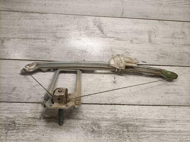 bontott FORD FOCUS I Jobb hátsó Ablakemelő Szerkezet (Mechanikus)