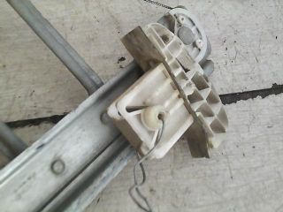 bontott FORD FOCUS I Jobb hátsó Ablakemelő Szerkezet (Mechanikus)