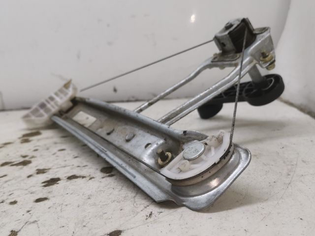 bontott FORD FOCUS I Jobb hátsó Ablakemelő Szerkezet (Mechanikus)