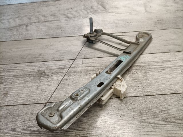 bontott FORD FOCUS I Jobb hátsó Ablakemelő Szerkezet (Mechanikus)