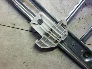 bontott FORD FOCUS I Jobb hátsó Ablakemelő Szerkezet (Mechanikus)