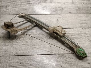 bontott FORD FOCUS I Jobb hátsó Ablakemelő Szerkezet (Mechanikus)