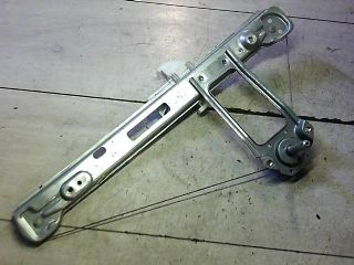 bontott FORD FOCUS I Jobb hátsó Ablakemelő Szerkezet (Mechanikus)