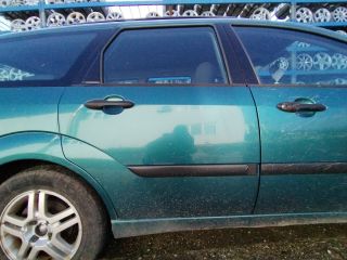 bontott FORD FOCUS I Jobb hátsó Ajtó (Üres lemez)