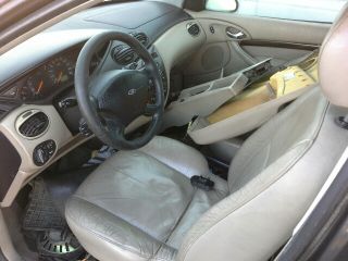 bontott FORD FOCUS I Jobb hátsó Ajtóbehúzó